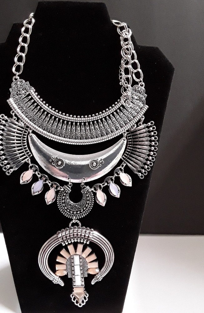 14" Silver Statement Necklace